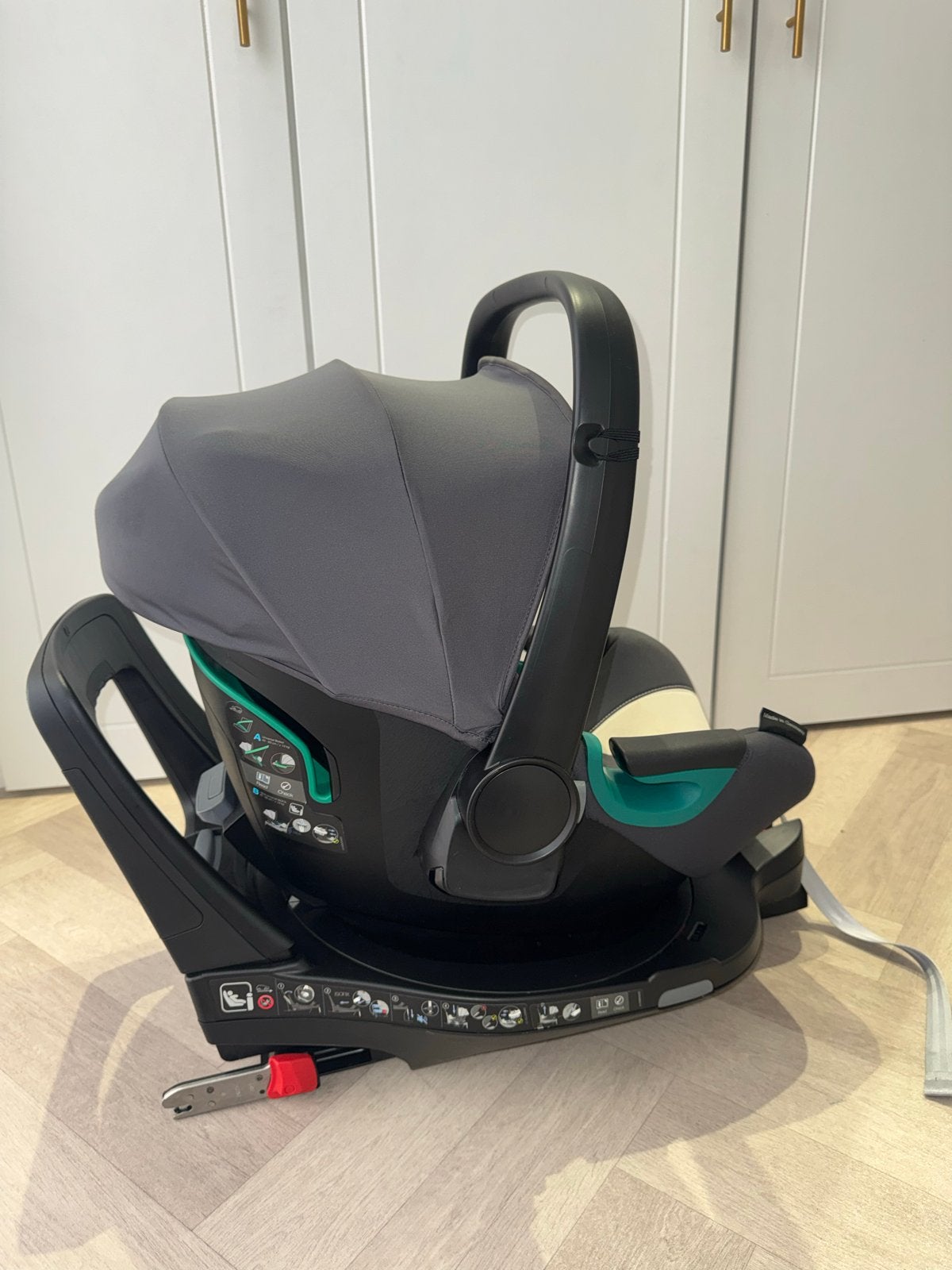 Britax Römer Baby-Safe 3 i-Size met Flex Base 5Z, Ophalen, Romer, Zijbescherming, Zo goed als nieuw