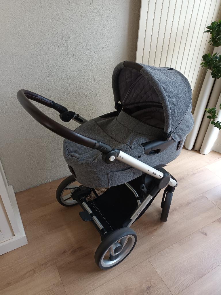 Mutsy kinderwagen, Ophalen, Zo goed als nieuw, Combiwagen, Mutsy