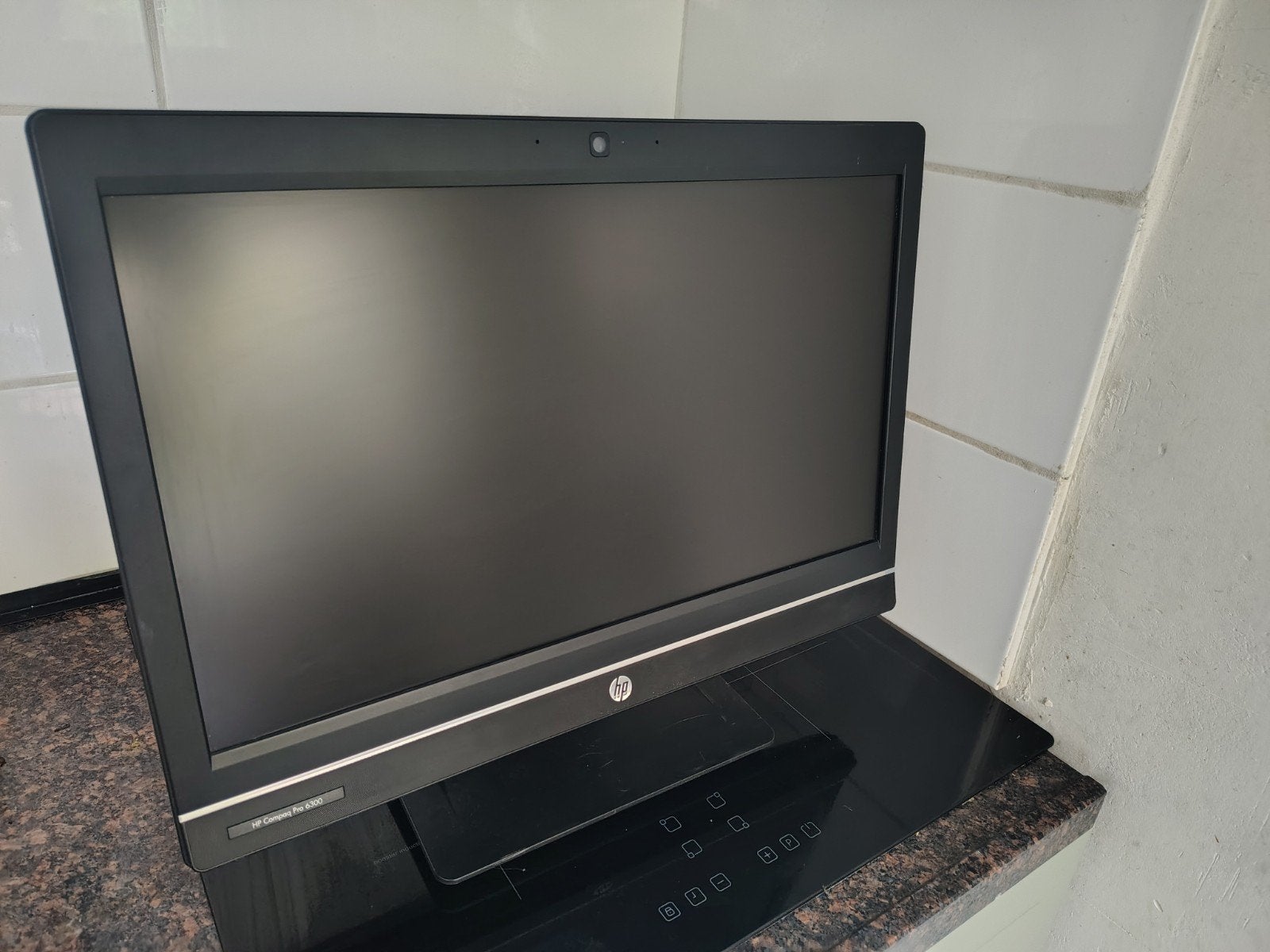 HP Compaq Pro 6300 All-in-One PC - Windows 10 Pro, Computers en Software, Ophalen, Gebruikt, HDD, 2 tot 3 Ghz