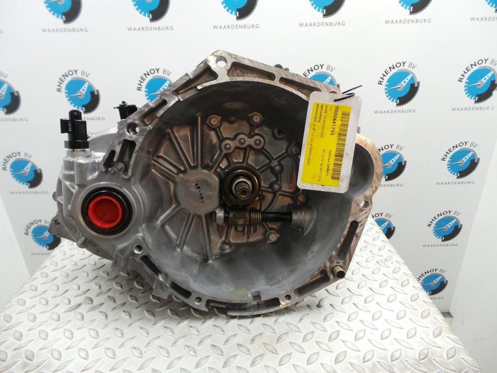 HYUNDAI I10 TRANSMISSIE / VERSNELLINGSBAK 2015, Auto-onderdelen, Ophalen of Verzenden, Gebruikt, Stiba lid