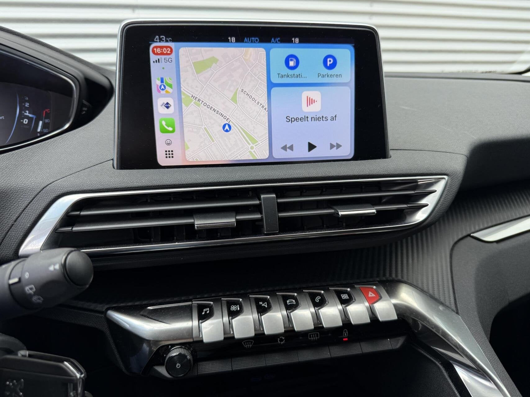 Peugeot 3008 1.2 Cruise Carplay Camera NL Auto Unkiek 78048, Voorwielaandrijving, Parkeersensor, Stof, Gebruikt