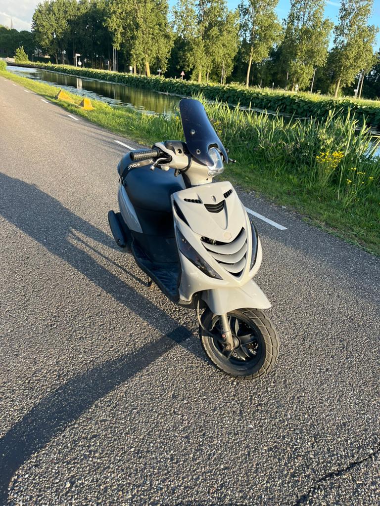 Piaggio zip 4t 50cc, Ophalen, Piaggio, Zo goed als nieuw, Benzine
