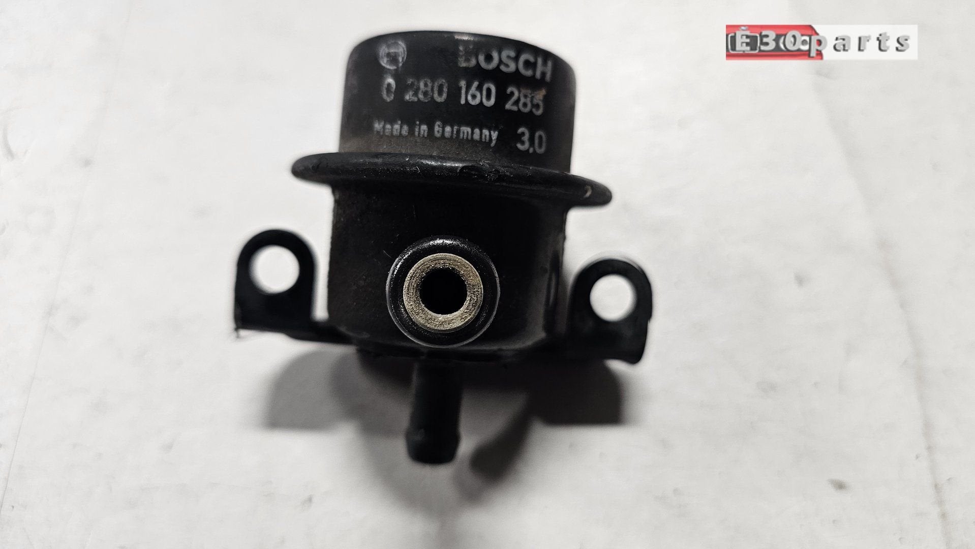 Brandstof druk regelaar 3.0 bar M40 BMW 3 / 5 serie E30 E34, Auto-onderdelen, Gebruikt, -, Ophalen of Verzenden, -
