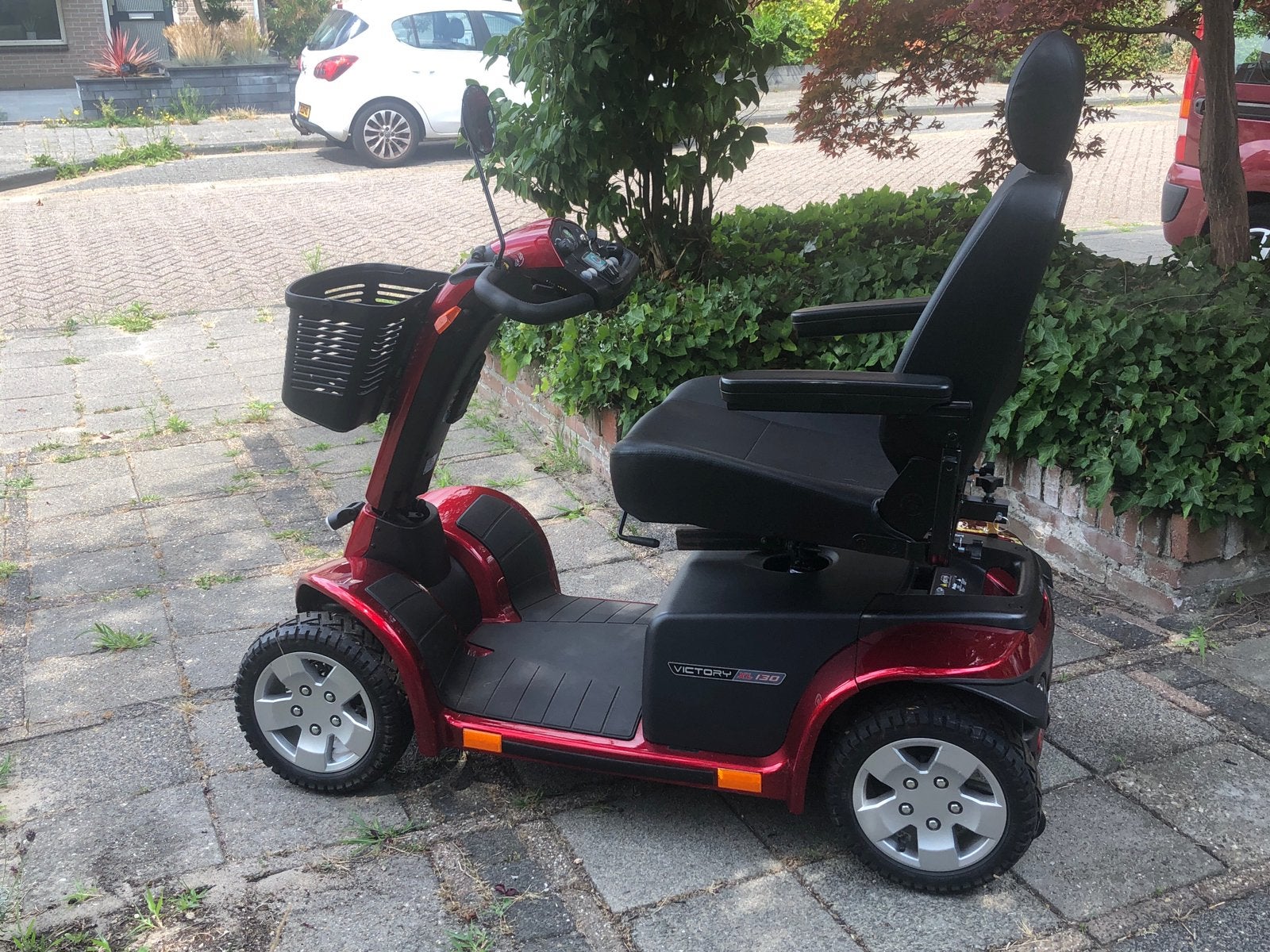 Scootmobiel 4 wielen - zeer goede staat, Ophalen, Pride, Zo goed als nieuw, 16 km/u of meer