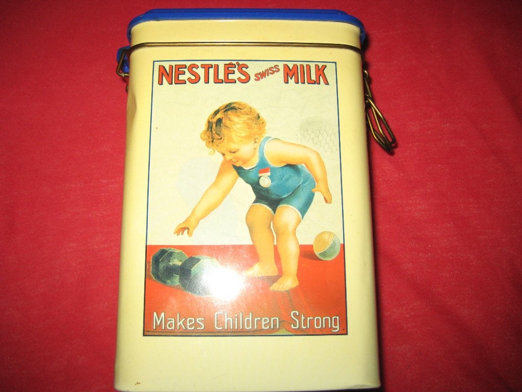Blik Nestle, 19x12,5, de sluiting is defect, Verzamelen, Ophalen of Verzenden, Zo goed als nieuw, Overige