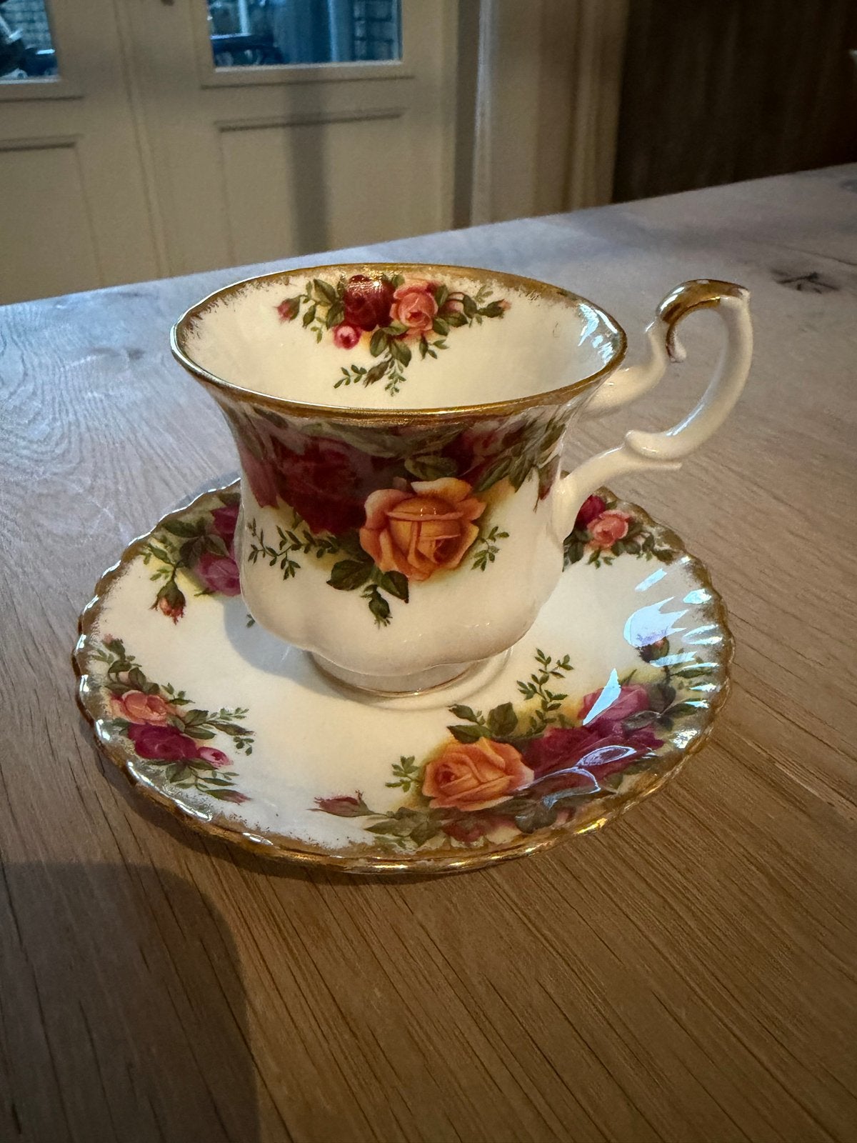 Royal Albert Old Country Roses Kop en Schotel, Ophalen of Verzenden