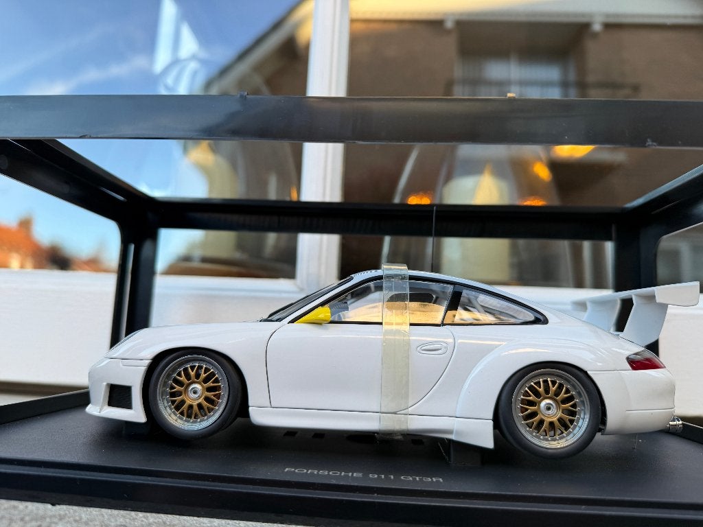 1:18 Porsche 911 996 GT3R wit Upgraded Version Autoart 77822, Hobby en Vrije tijd, Modelauto's | 1:18, Auto, Autoart, Nieuw, Ophalen of Verzenden