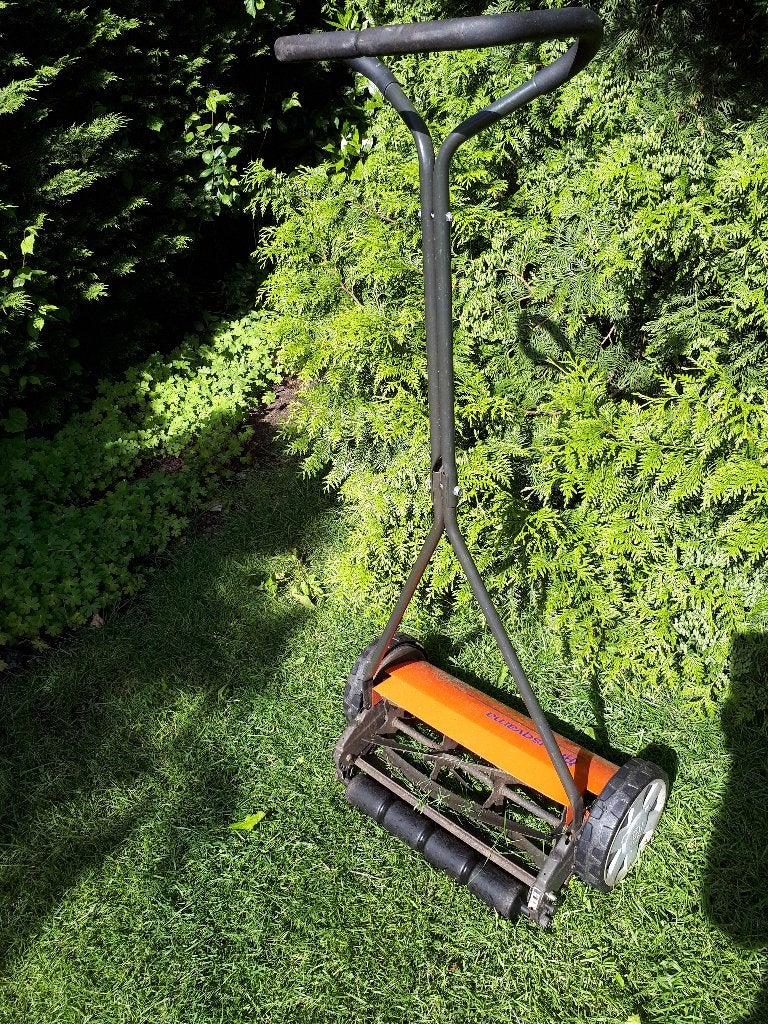 husqvarna hand grasmaaier, Tuin en Terras, Grasmaaiers, Gebruikt, Handgrasmaaier, 40 t/m 49 cm, Kooimesmaaier, Ophalen