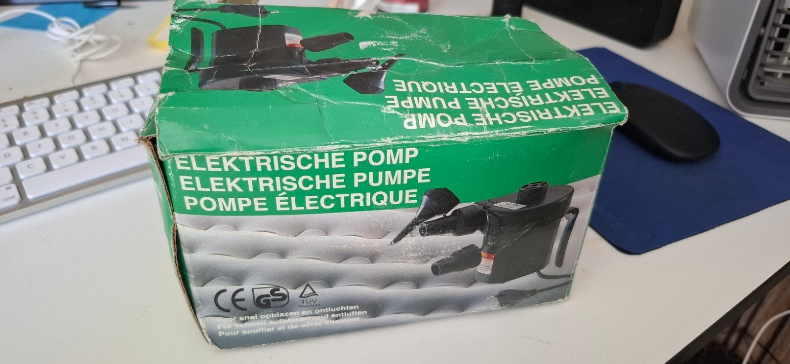 Elektrische luchtpomp voor luchtbed, tent, supboard, Ophalen of Verzenden, Zo goed als nieuw, Elektrisch