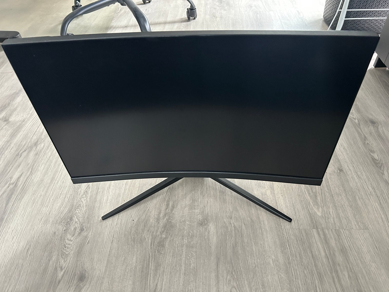 MSI Optix G24C4 Curved Gaming Monitor - Zo goed als nieuw, Computers en Software, HDMI, 101 t/m 150 Hz, Curved, VA