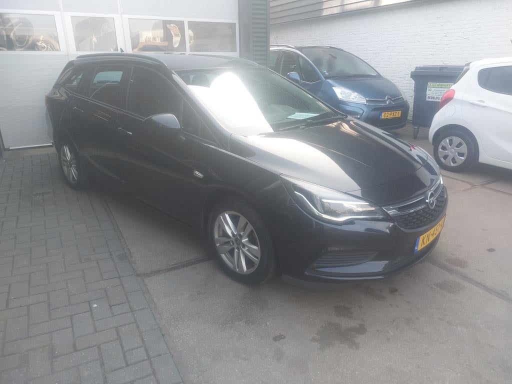 Opel Astra Sports Tourer 1.6 CDTI Edition MOTORPROBLEEM AIRC, Voorwielaandrijving, Stof, Gebruikt, 4 cilinders