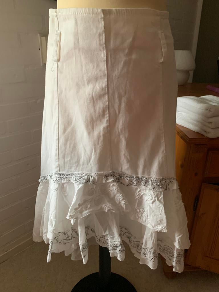 Klokkende zomerrok, Kleding | Dames, Rokken, Ophalen of Verzenden, Zo goed als nieuw, Maat 38/40 (M), Onder de knie