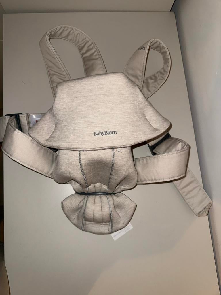 NIEUWE BabyBjörn Draagzak beige, Buik of Rug, Ophalen of Verzenden, Zo goed als nieuw, Baby Björn