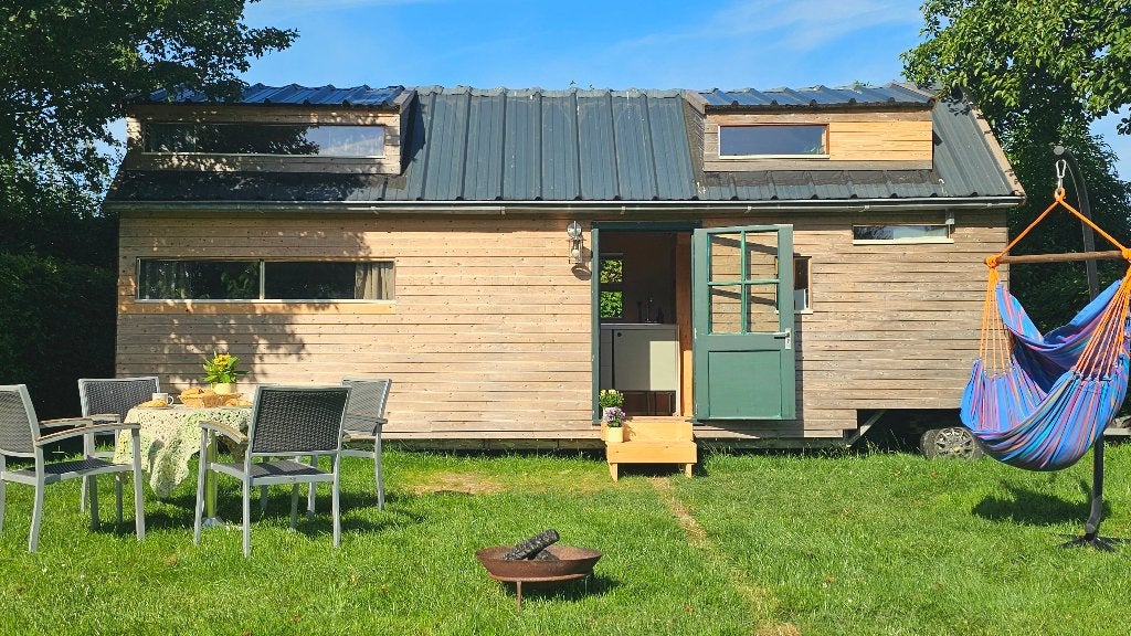 Nieuw Tiny House te huur, alleen winterverblijf, Huizen en Kamers, Reahûs, Overige soorten, Direct bij eigenaar, 2 kamers