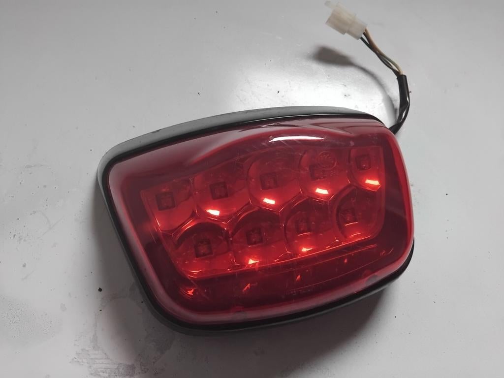 Capri achterlicht, Fietsen en Brommers, Brommeronderdelen | Scooters, Ophalen of Verzenden, Gebruikt, Overige typen, Overige merken