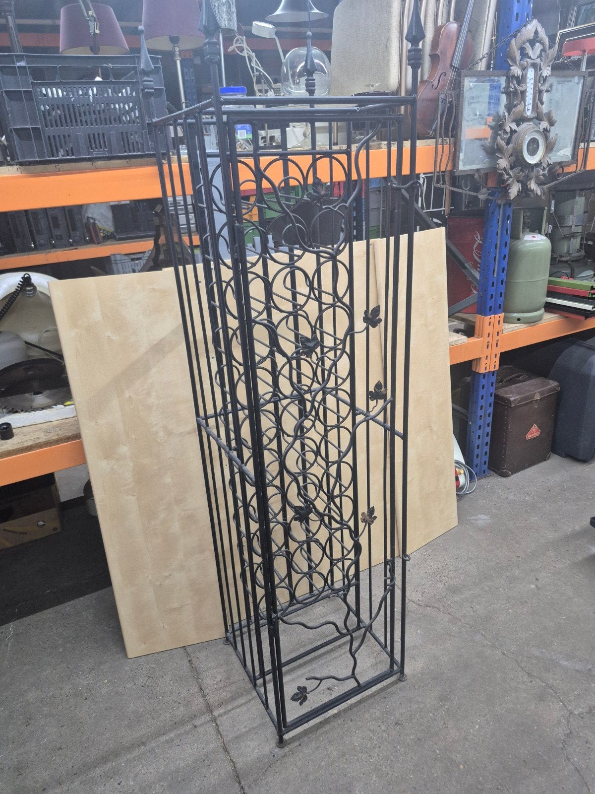 Zwaar smeedijzeren wijnrek flessenrek 45 flessen 173 cm, Ophalen, Gebruikt, 25 flessen of meer, 75 – 100