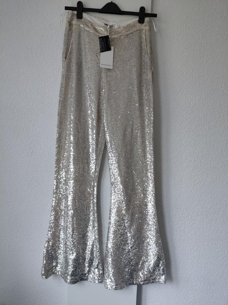 Silvian Heach glitter flared m/l, Maat 38/40 (M), Overige kleuren, Nieuw, Ophalen of Verzenden