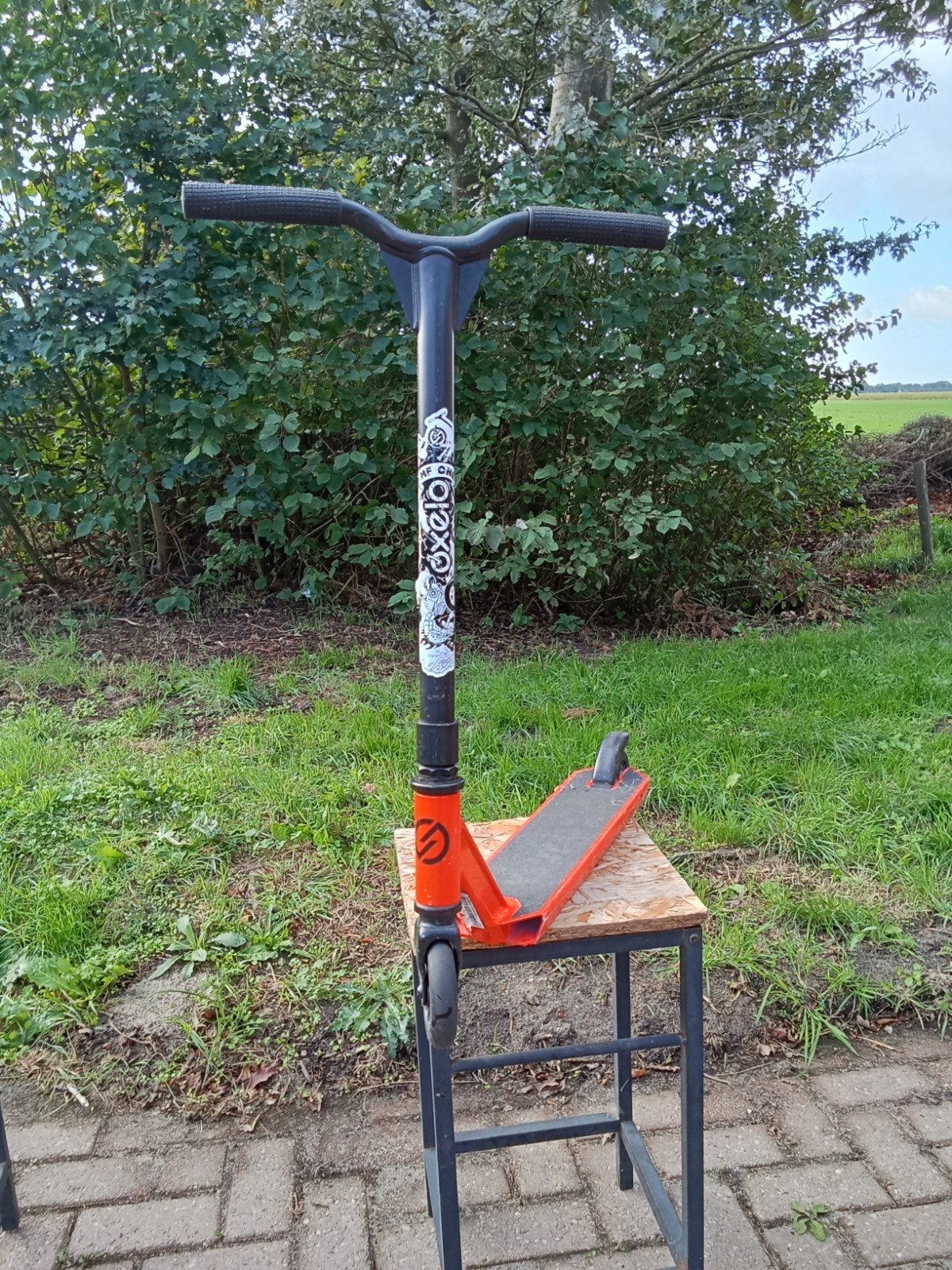 Oxelo Stuntstep - Rood, Ophalen, Gebruikt, Overige typen, Oxelo