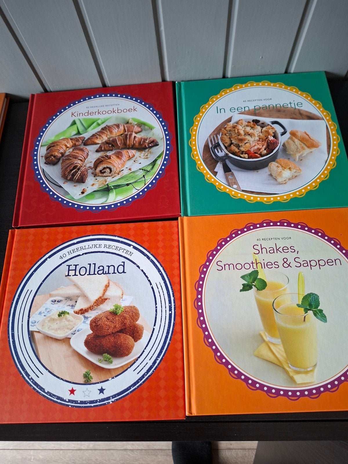 Kookboeken: Kinderkookboek, Holland, Outdoor Cooking en m, Voorgerechten en Soepen, Diverse auteurs, Ophalen of Verzenden, Zo goed als nieuw