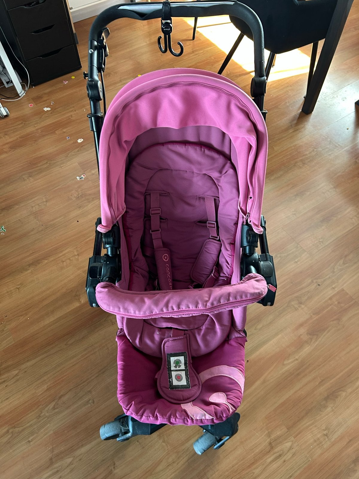 Concord Neo kinderwagen met autostoeltje en regenhoes, Kinderen en Baby's, Kinderwagens en Combinaties, Gebruikt, Combiwagen, Met autostoeltje