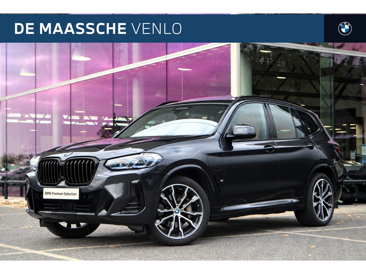 BMW X3 xDrive30e M Sport Automaat / Panoramadak / Trekhaak /, Gebruikt, Euro 6, Leder, Vierwielaandrijving