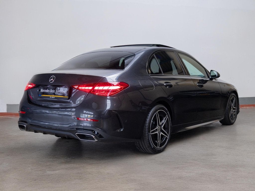 Mercedes-Benz C-Klasse Limousine 180 Star Edition AMG Line P, Auto's, Automaat, Achterwielaandrijving, 1800 kg, Origineel Nederlands