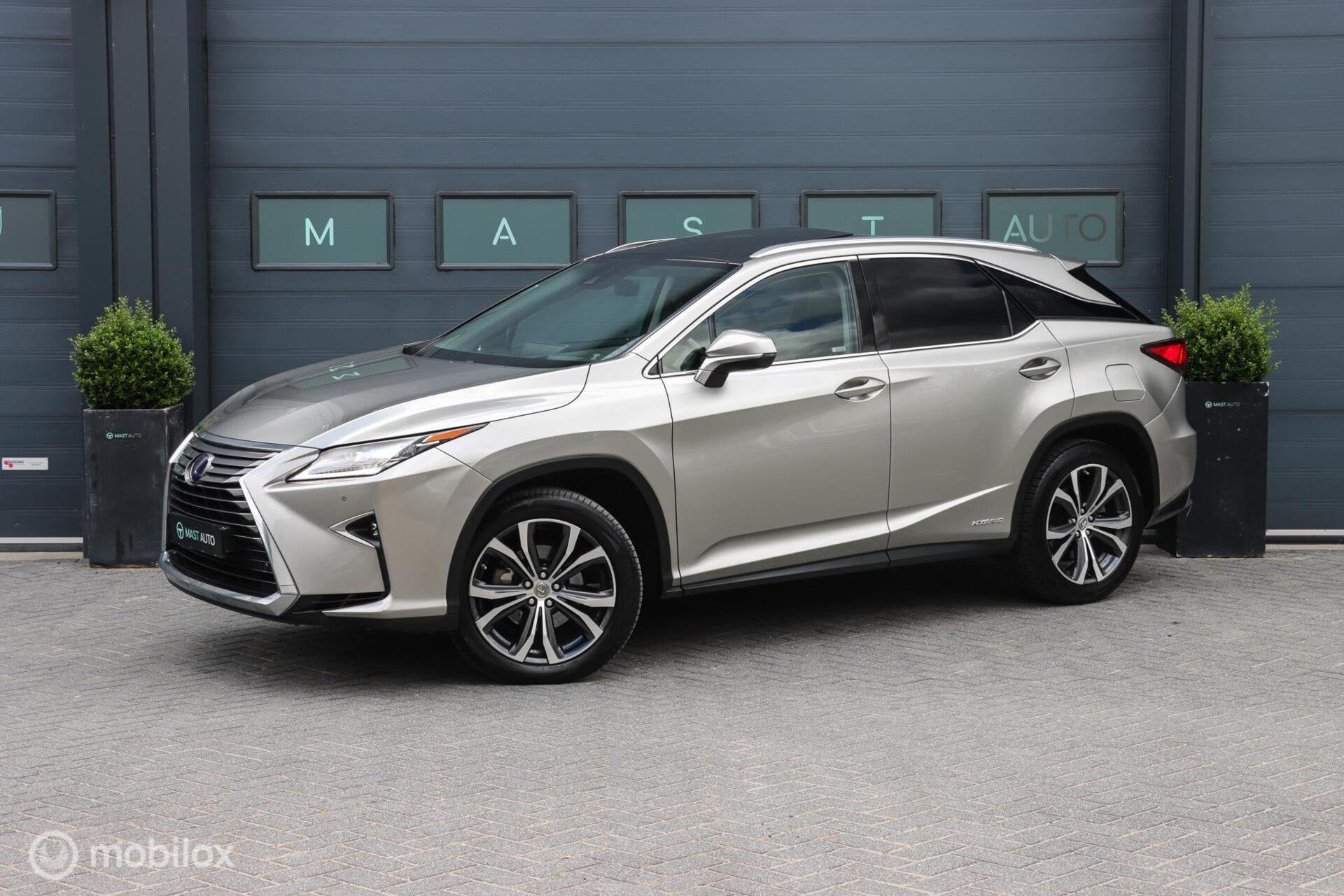 Lexus RX 450h 4WD Luxury Line|PANO|HUD|LED|Stoelvent.|MEMORY, Auto's, Automaat, Gebruikt, Euro 6, 2000 kg