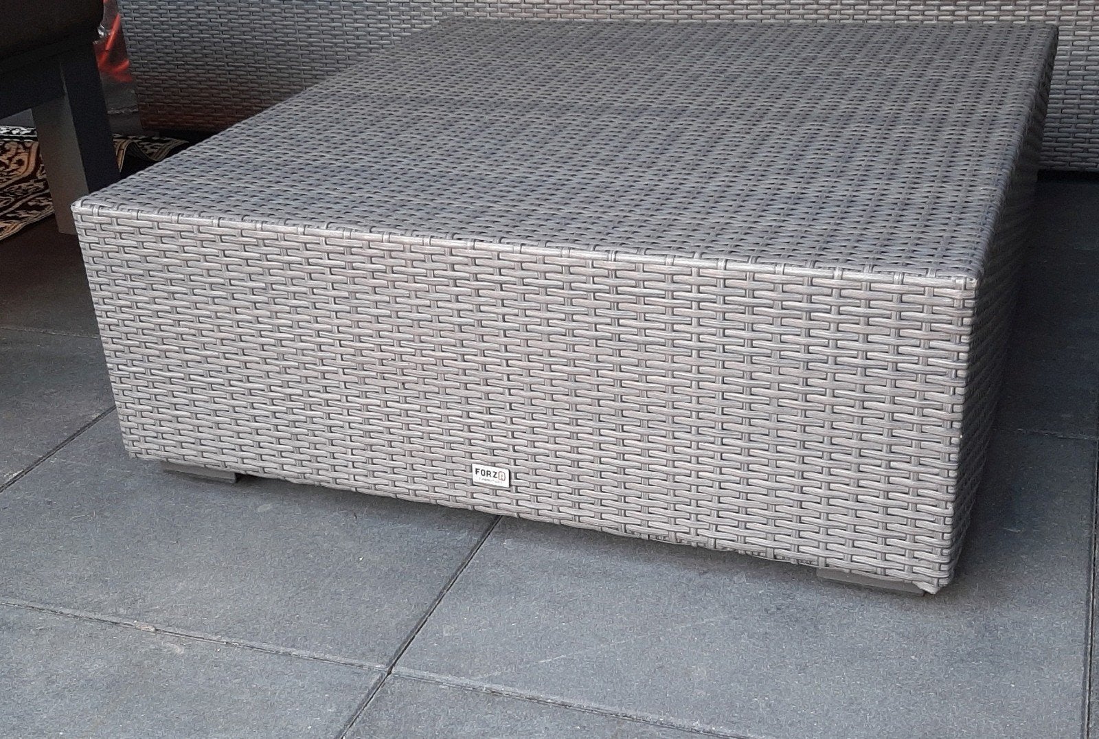 Mooie Hocker/ tuintafel van kees smit, Ophalen, Wicker