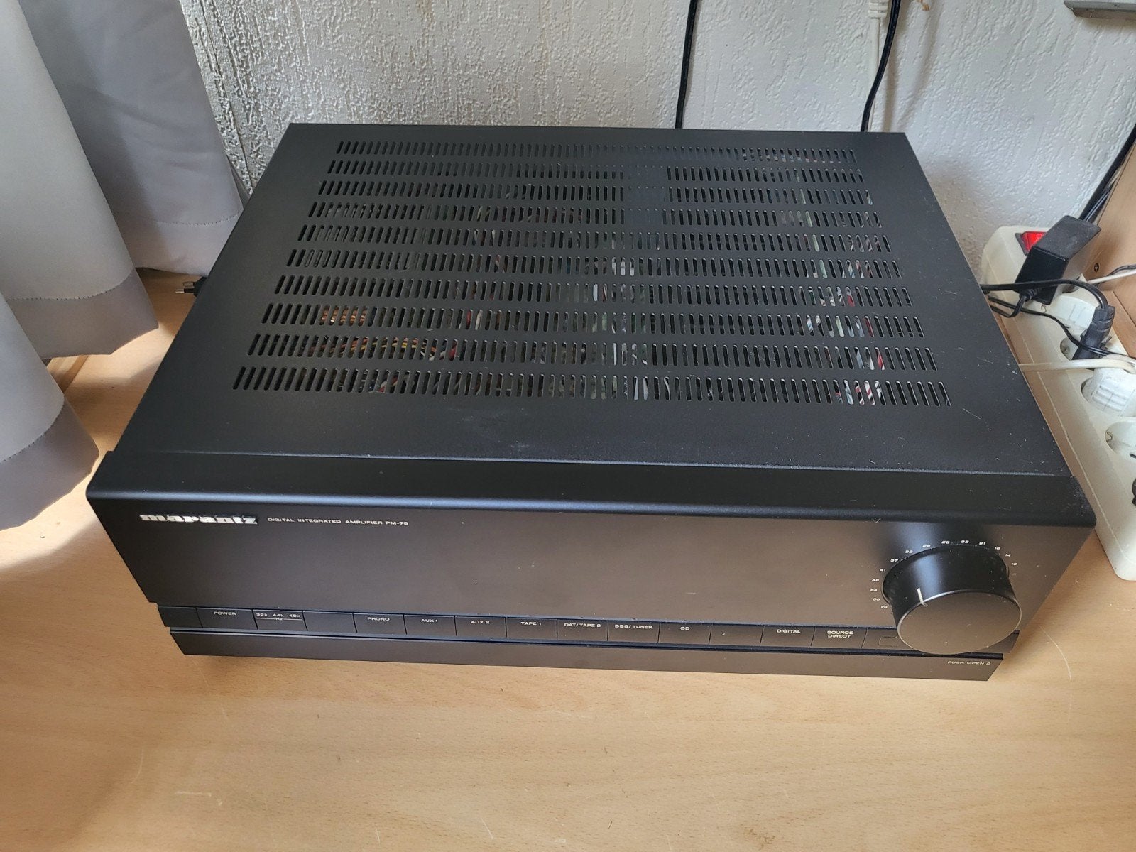 Marantz PM75 Versterker, Gebruikt, 120 watt of meer, Stereo, Ophalen