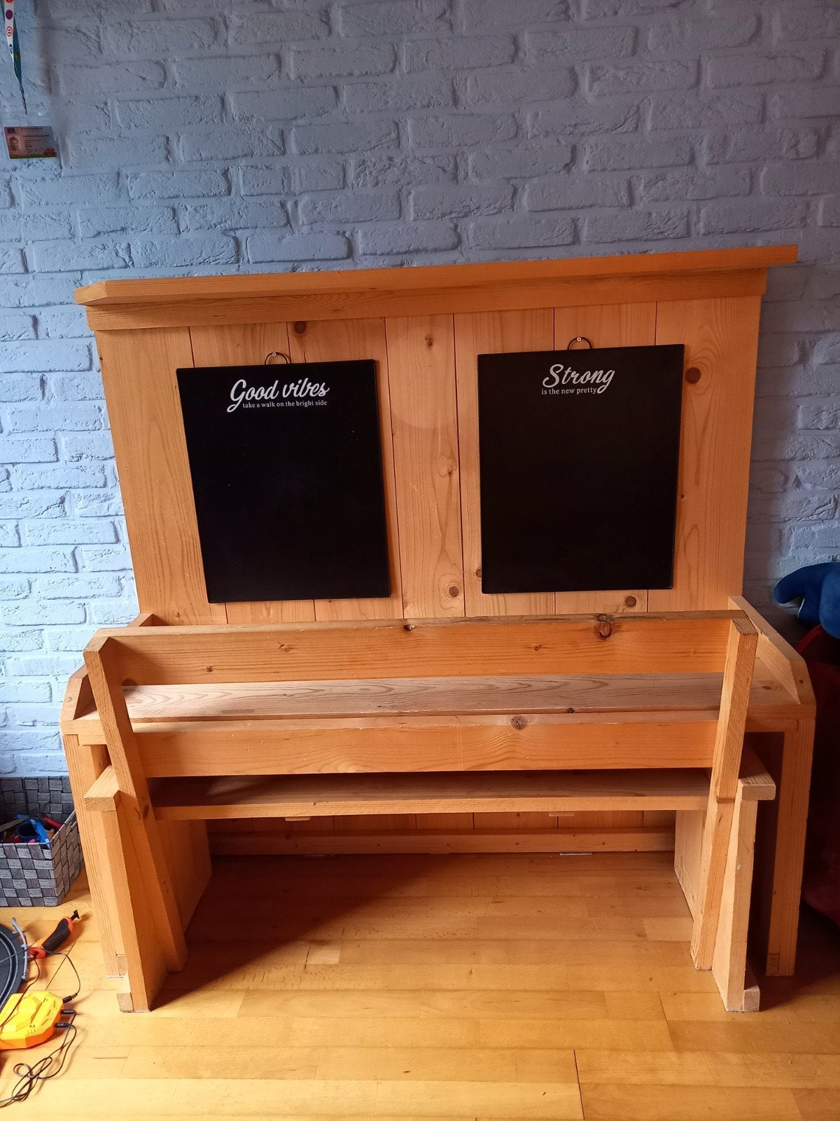 Houten speelbureau met bank met krijtborden, Kinderen en Baby's, Ophalen, Gebruikt, Tafel(s) en Stoel(en)
