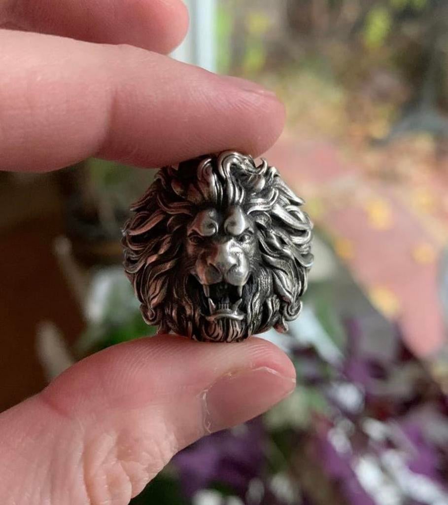 Zilveren Leeuwen Ring - Nieuw en Ongedragen (Maat 21.80), 20 of groter, Heer, Nieuw, Ophalen of Verzenden