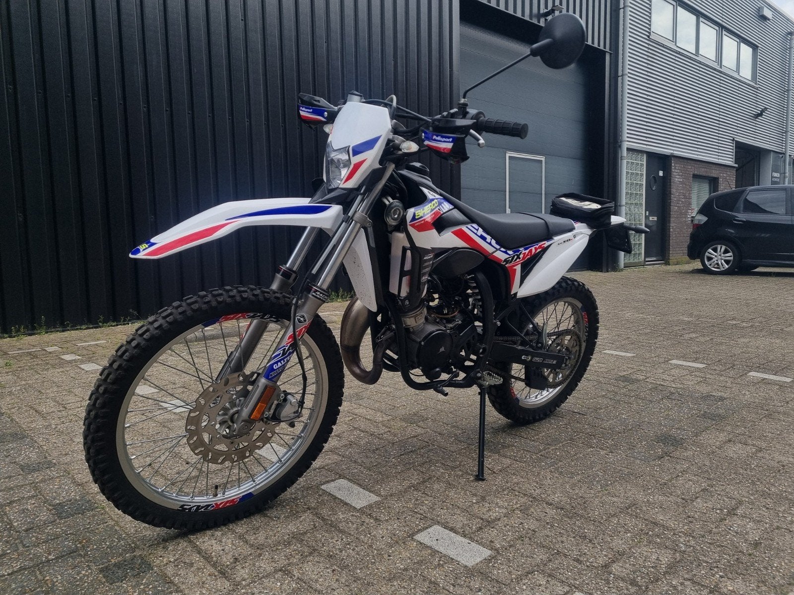 Sherco SE50R nieuwstaat! 3733km ( derbi , rieju , aprilia), Fietsen en Brommers, Brommers | Derbi, Ophalen, 6 versnellingen, Info@sherco.nl