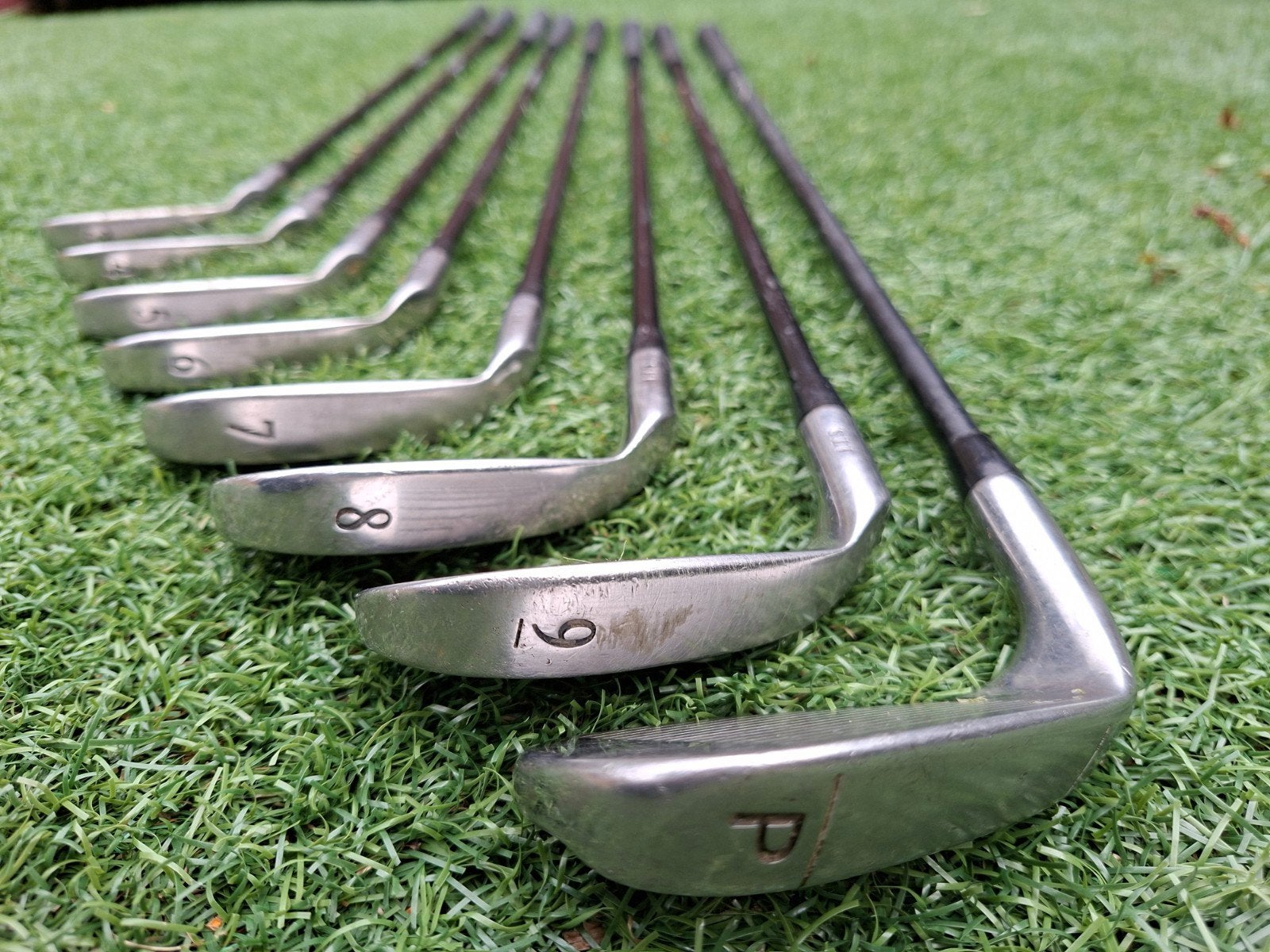 Mitsushiba heren standaard R Golfset: 3 Woods en 8 IJzers (G
