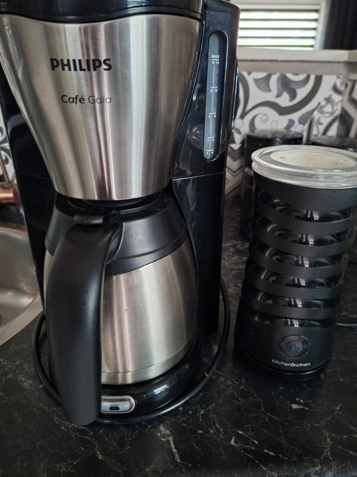 Philips Café Gaia Koffiezetapparaat met Melkopschuimer, Afneembaar waterreservoir, Gebruikt, 10 kopjes of meer, Koffiemachine