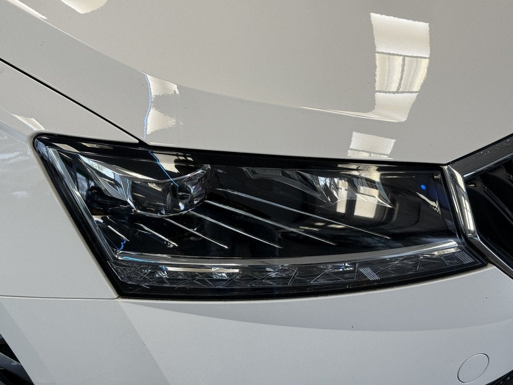 Skoda Fabia Combi 1.0 Business Edition Panoramadak Carplay F, Voorwielaandrijving, Automatische klimaatregeling, Gebruikt, Origineel Nederlands