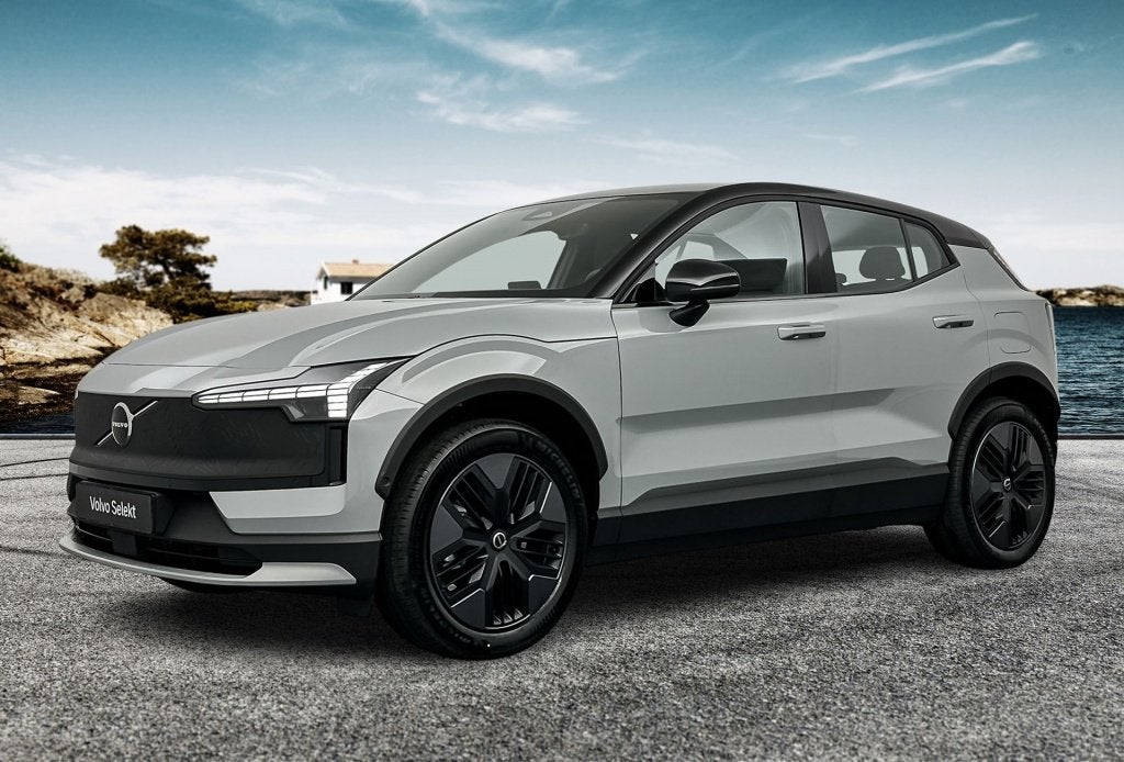 Volvo EX30 Cross Country P5 Long Range Plus Europa, Auto's, Zwart, EX30, Nieuw, Stoelverwarming