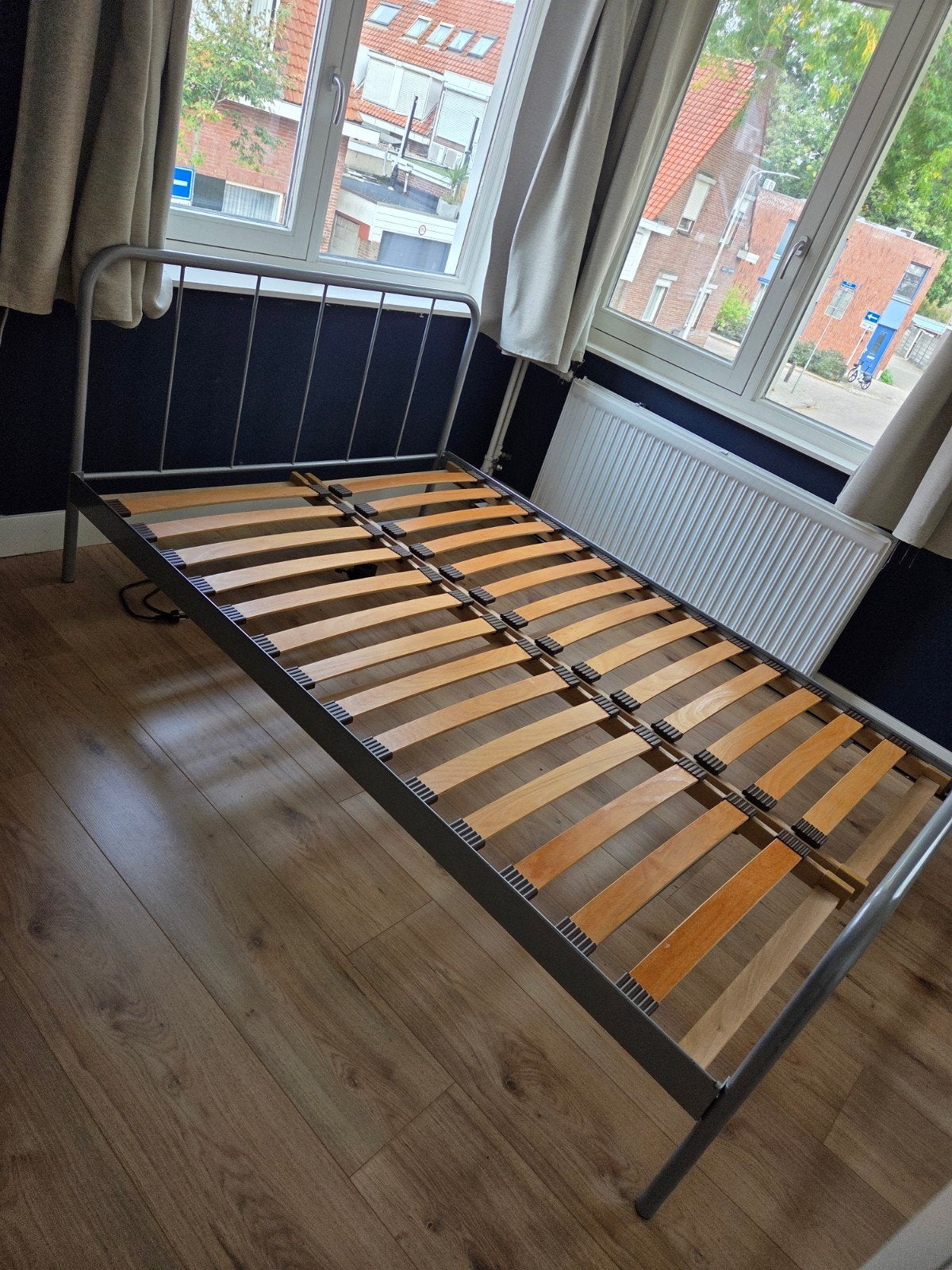 Tweepersoonsbed 140x200cm - Goede staat