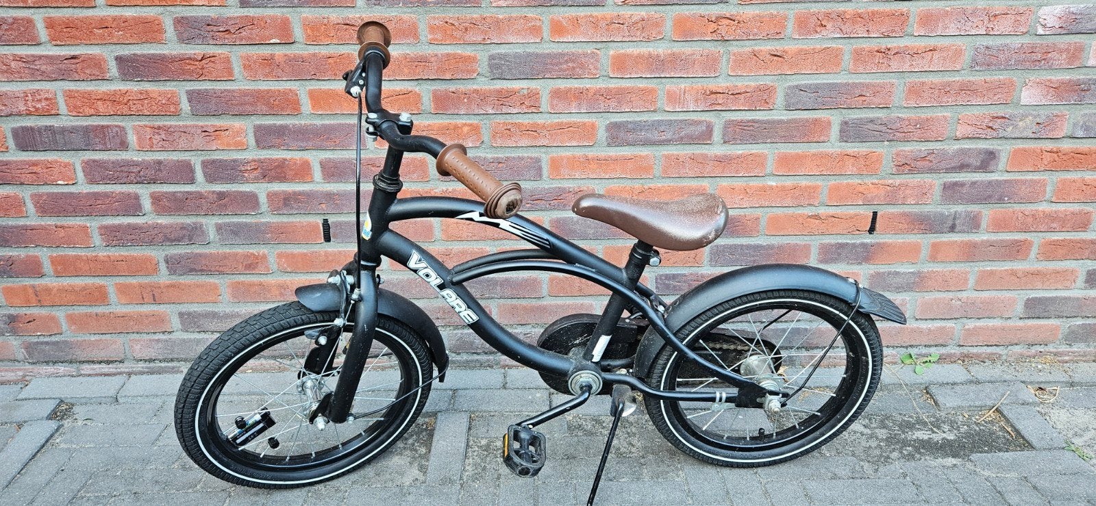Volare Black Cruiser jongensfiets 16", Fietsen en Brommers, Fietsen | Kinderfietsjes, Ophalen, Velgrem, Volare, 16 tot 20 inch