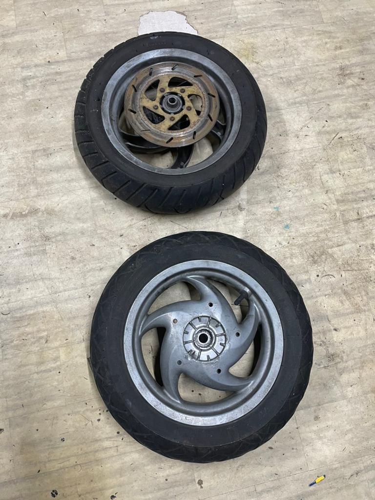 gilera runner 125cc - 180cc single disk velgenset, Ophalen