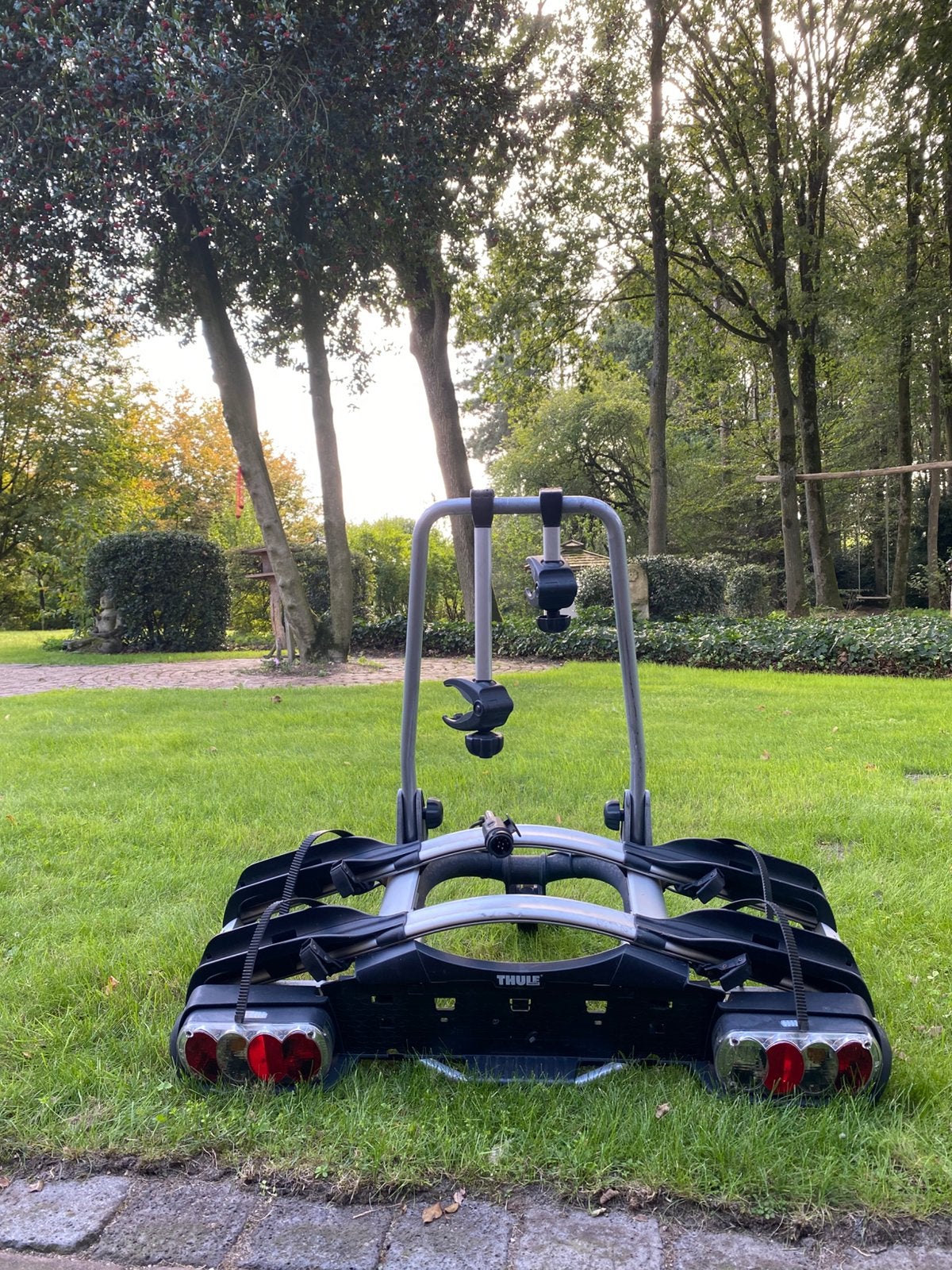 Thule fietsendrager, Auto diversen, Ophalen, Gebruikt, 2 fietsen, Trekhaakdrager