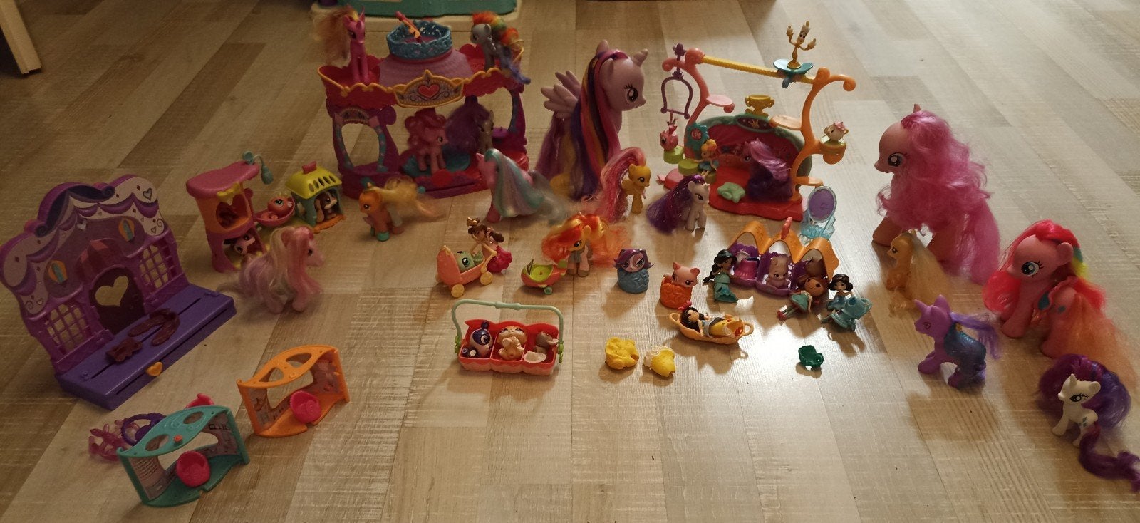 My little pony grote set met pratende/dansende pony etc!, Kinderen en Baby's, Ophalen, Zo goed als nieuw