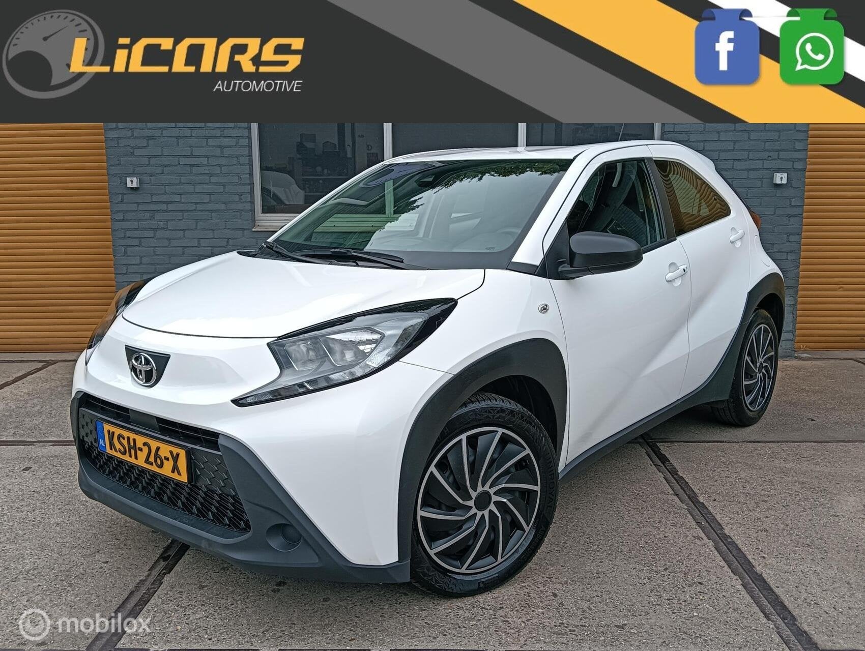 Toyota Aygo X 1.0 VVT-i S-CVT Play automaat/CarPlay/camera/a, Auto's, Stof, Gebruikt, Euro 6, 4 stoelen