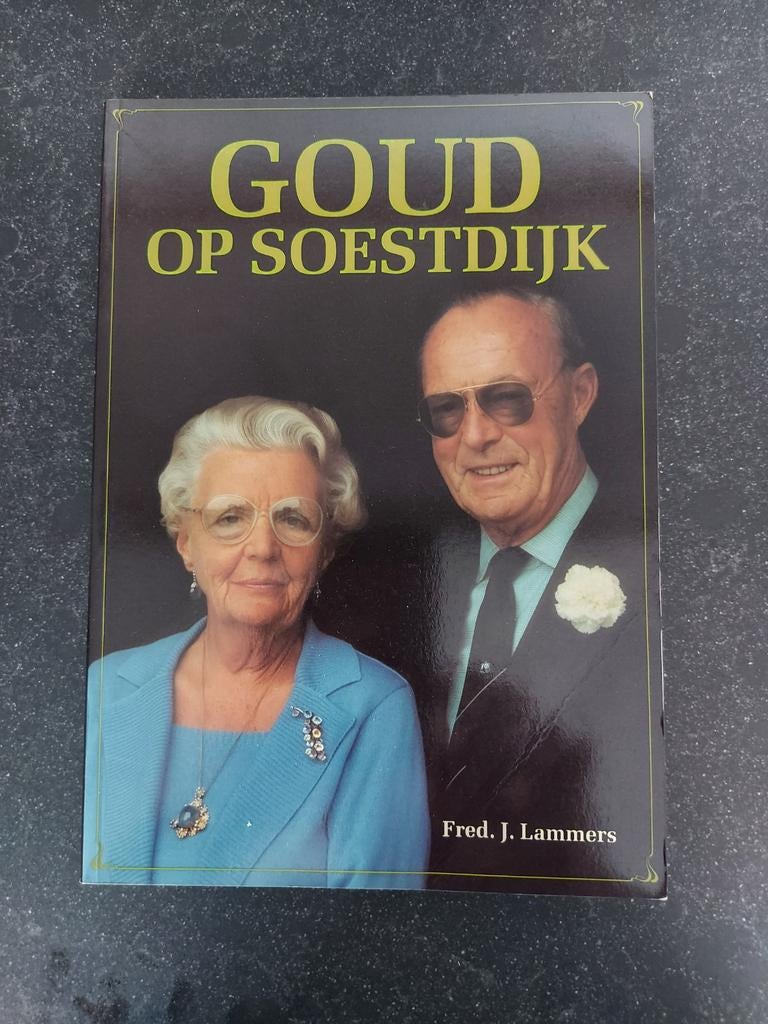 Gedenkboek Gouden Huwelijk Juliana en Bernhard, Ophalen of Verzenden, Zo goed als nieuw, Nederland, Tijdschrift of Boek