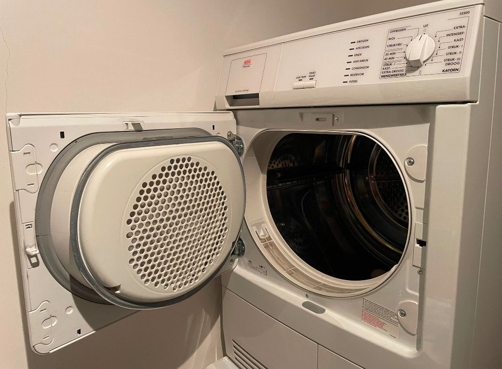 Condensdroger, AEG, model 55500, type 91AAAAB01A, Ophalen, 6 tot 8 kg, Gebruikt, Voorlader