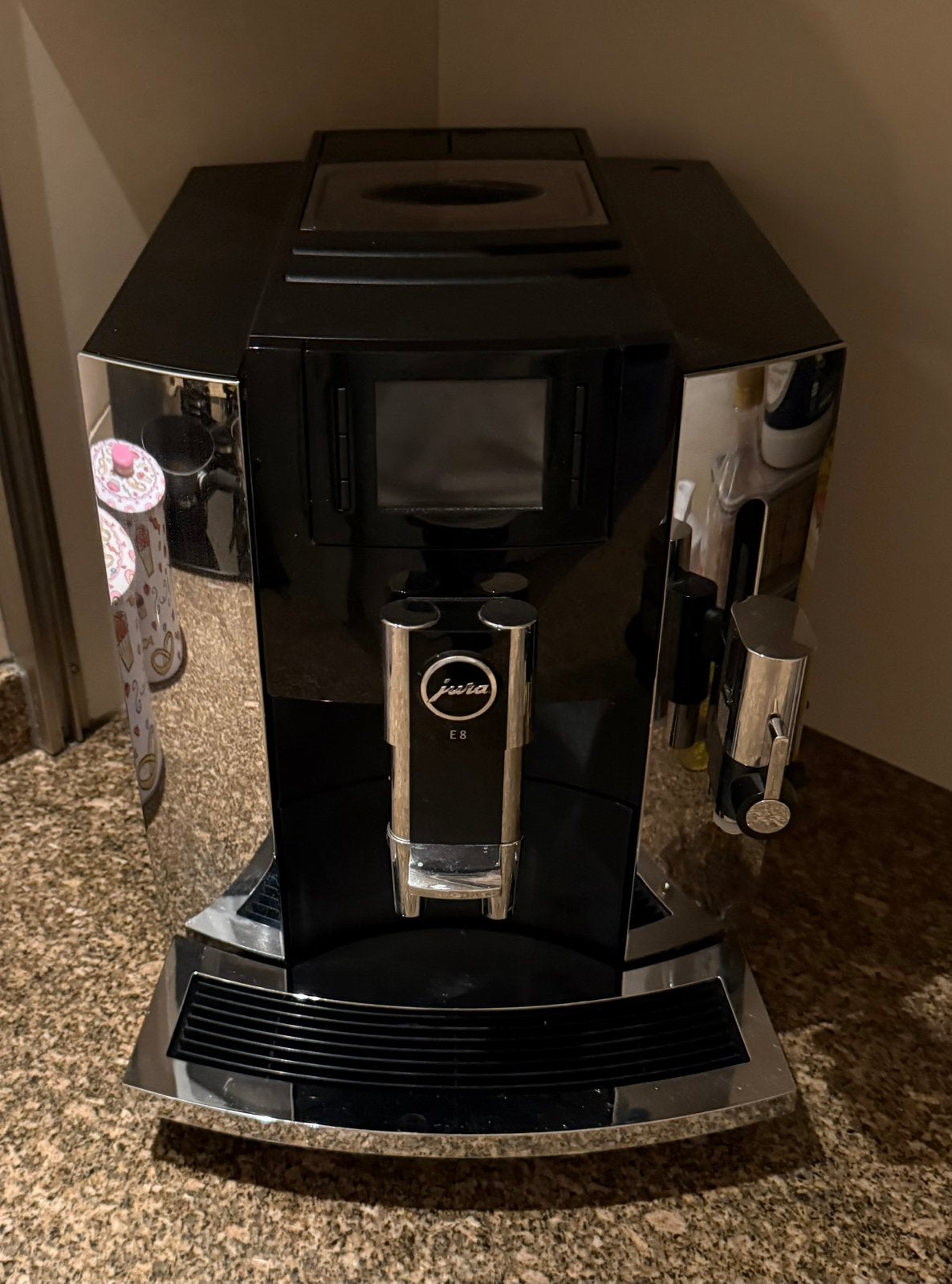 Keurige Jura E8 Koffiemachine, Witgoed en Apparatuur, Koffiezetapparaten, Ophalen, Zo goed als nieuw