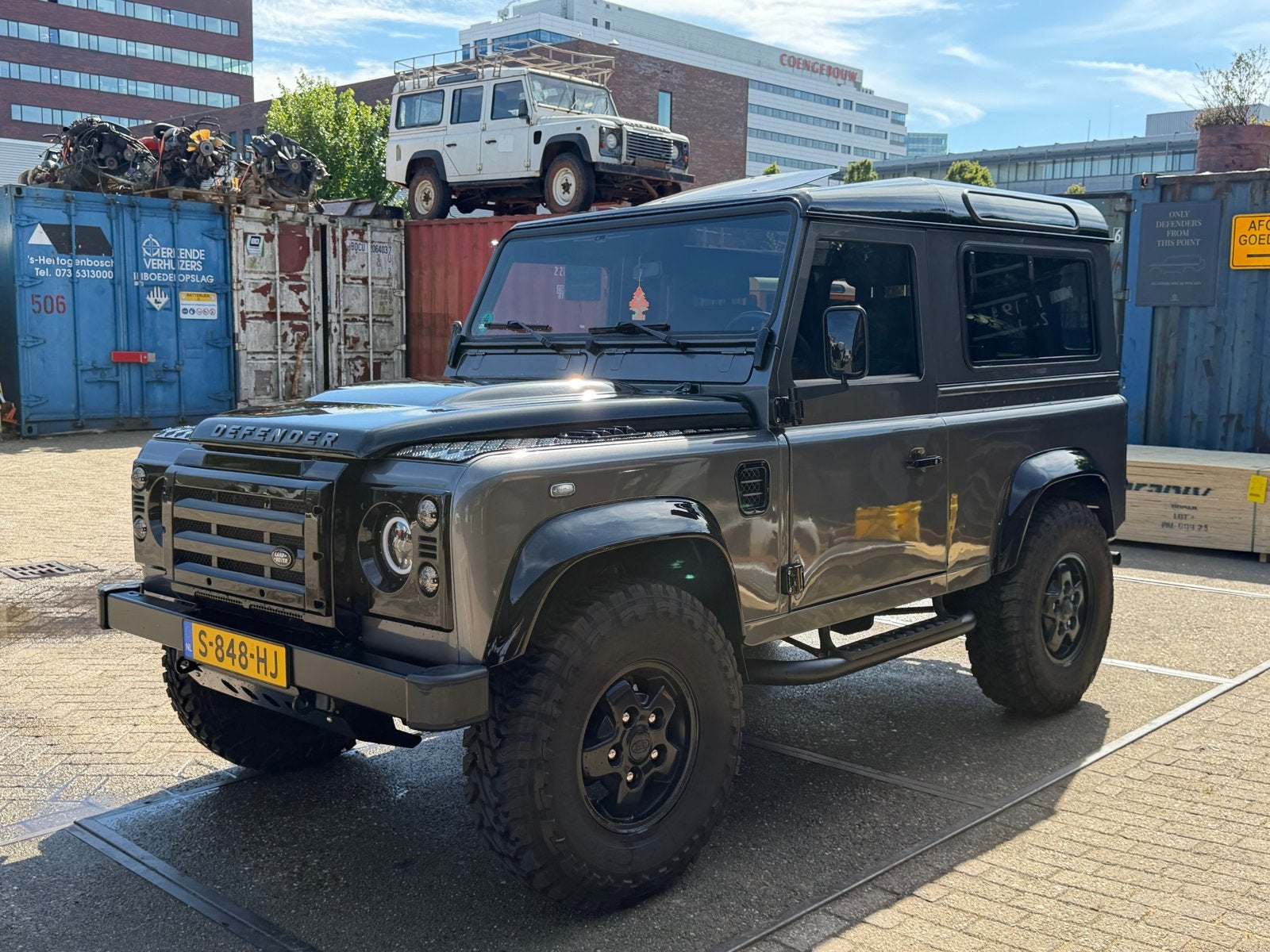 Land Rover defender benzine 2.0, Auto's, Land Rover, 1994 cc, 136 pk, Zwart, 4 cilinders