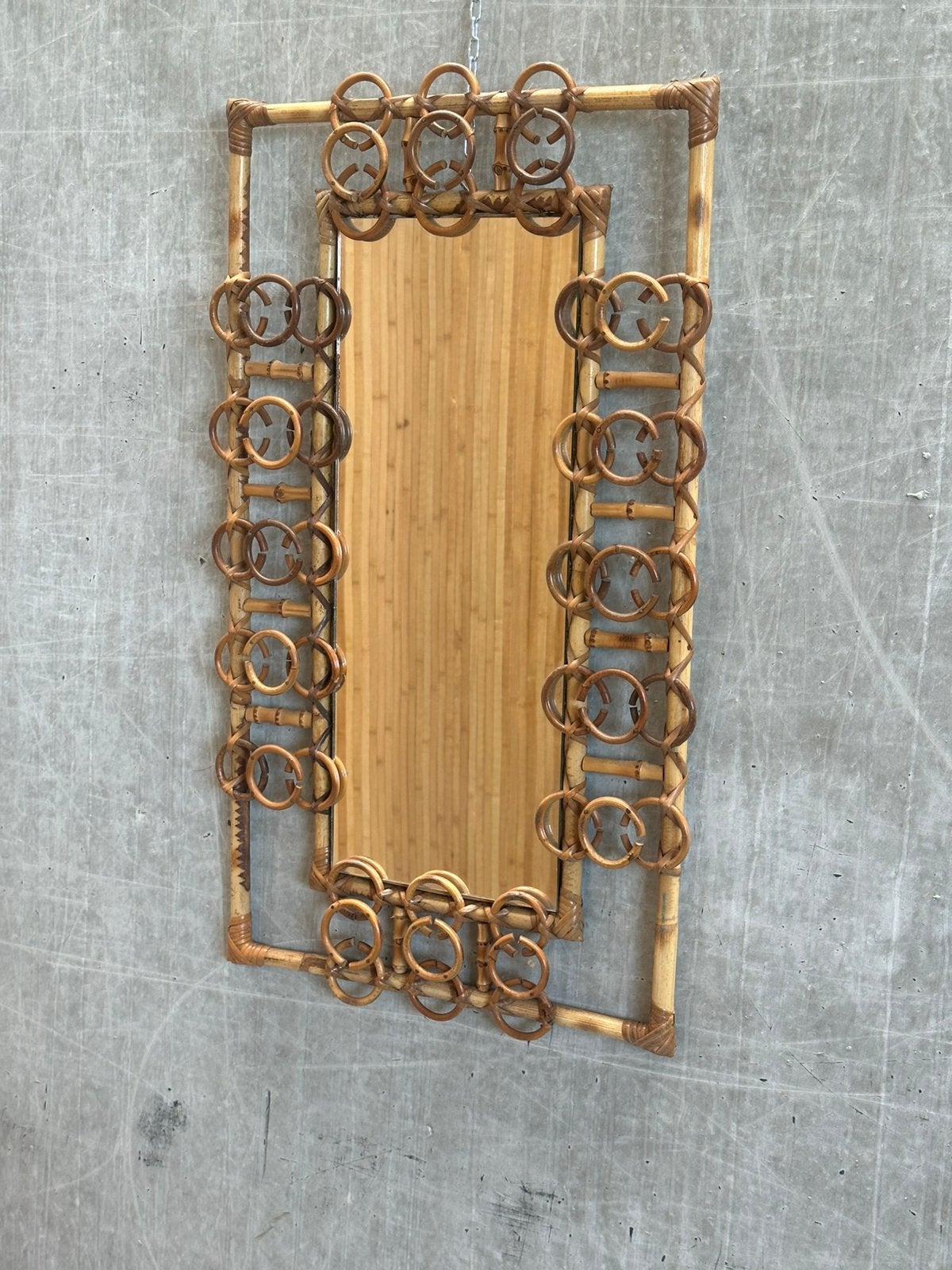 Vintage spiegel van rotan en riet, ringdetails | Spanje ‘50, Minder dan 50 cm, Gebruikt, Ophalen of Verzenden, X