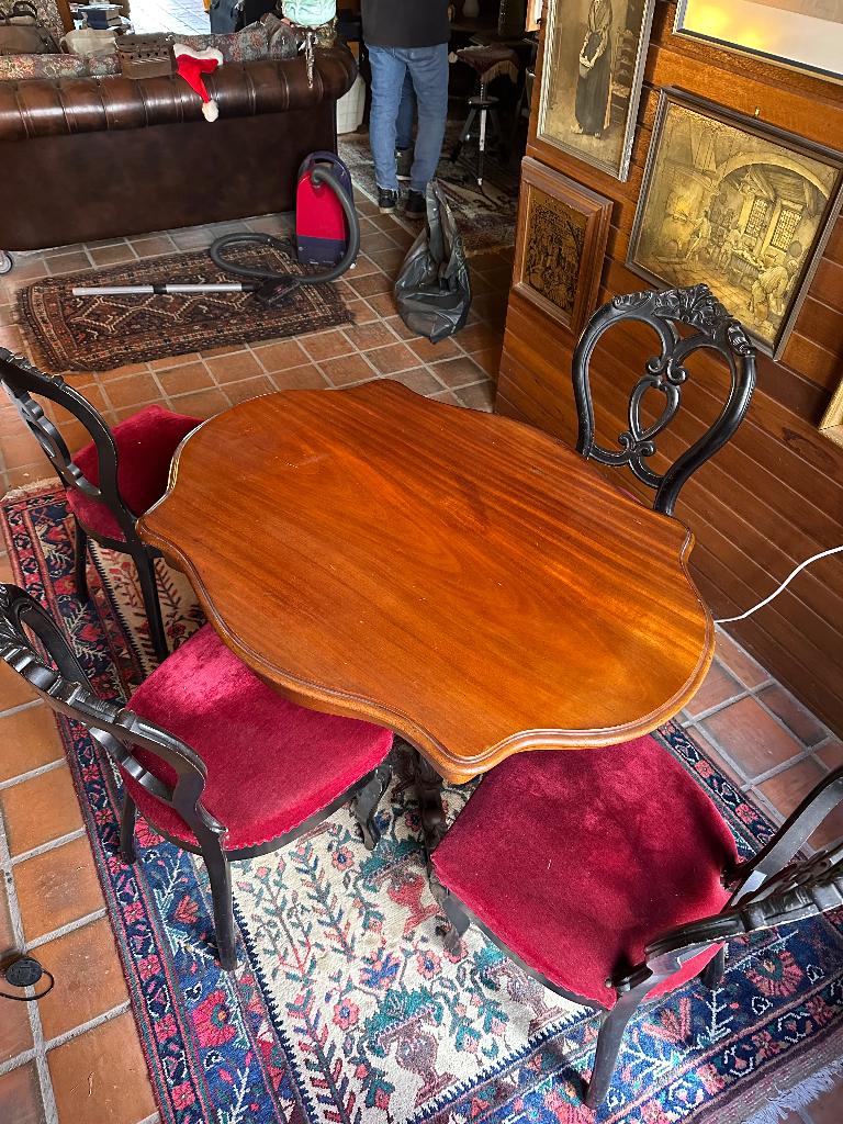 Tafel, Ophalen, Overige materialen, Gebruikt, 50 tot 100 cm