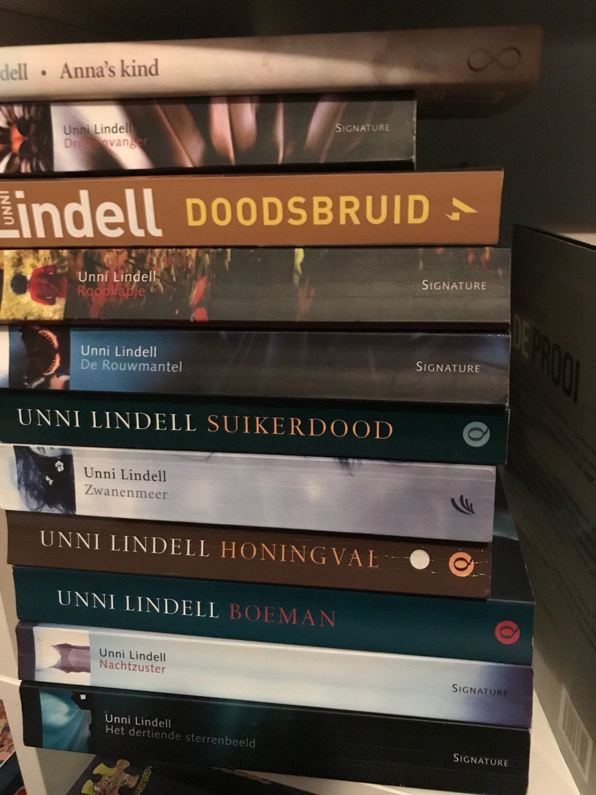 Lindell, Ophalen, Zo goed als nieuw