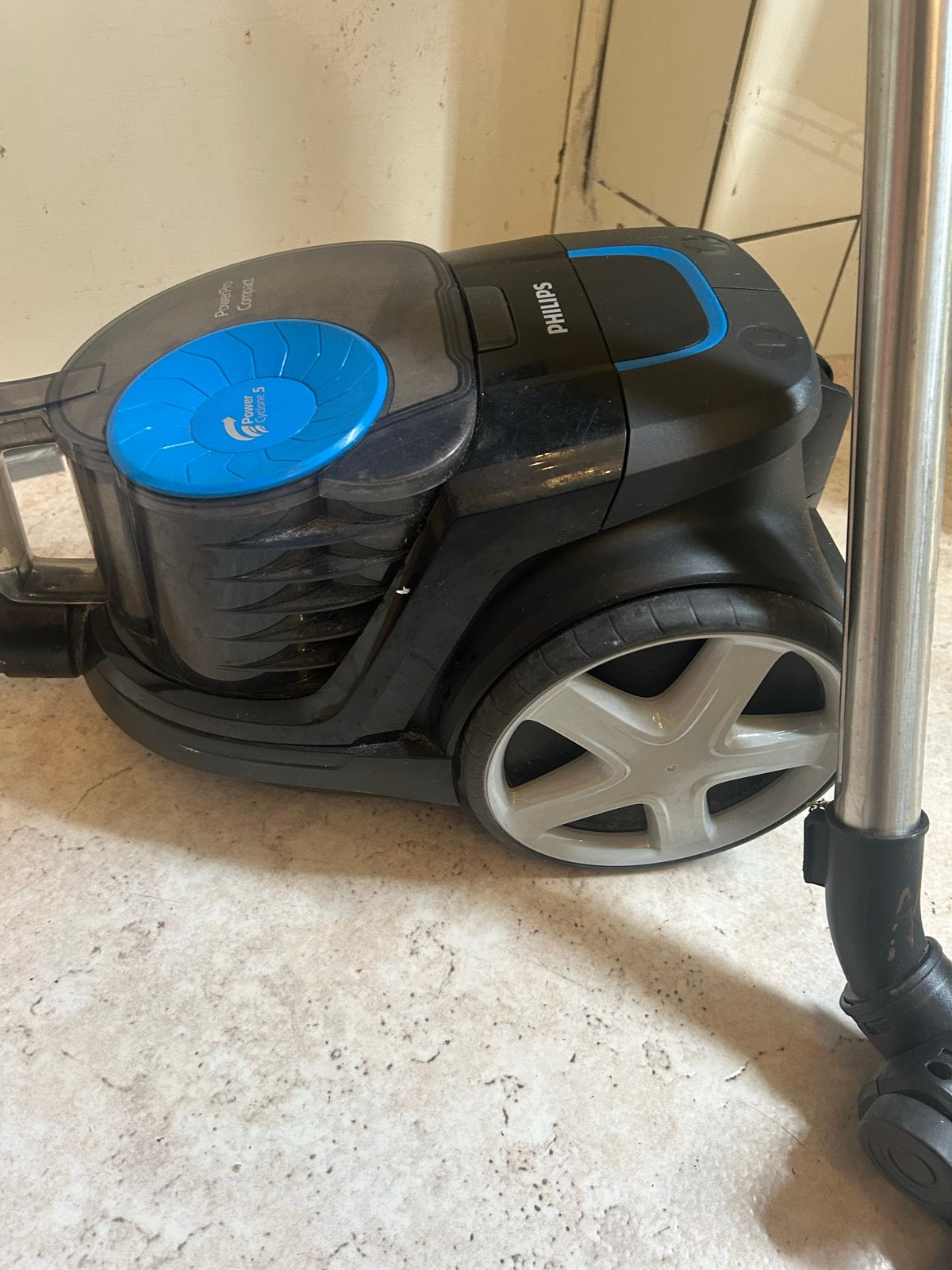 Philips PowerPro Compact Stofzuiger - Zonder zak, Gebruikt, Philips, Ophalen of Verzenden, Reservoir